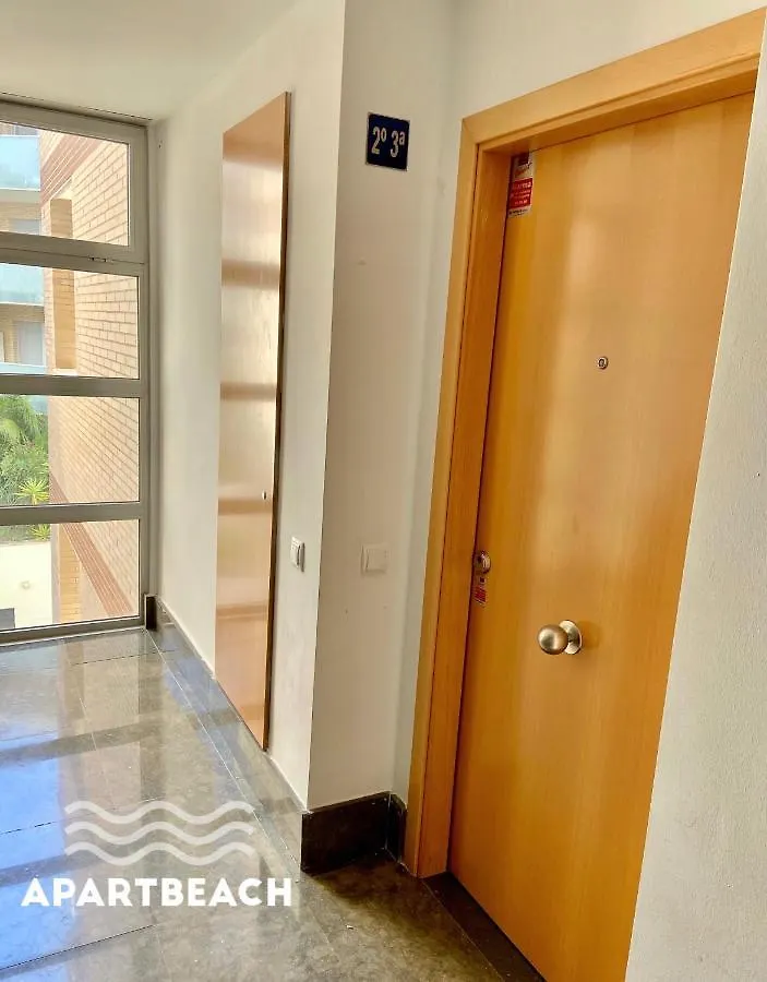 Apartbeach Aquaria Spa Climatizado Parking Y Centrico Salou Apartment