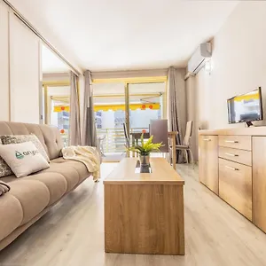 Novelty Renovado Apartamento