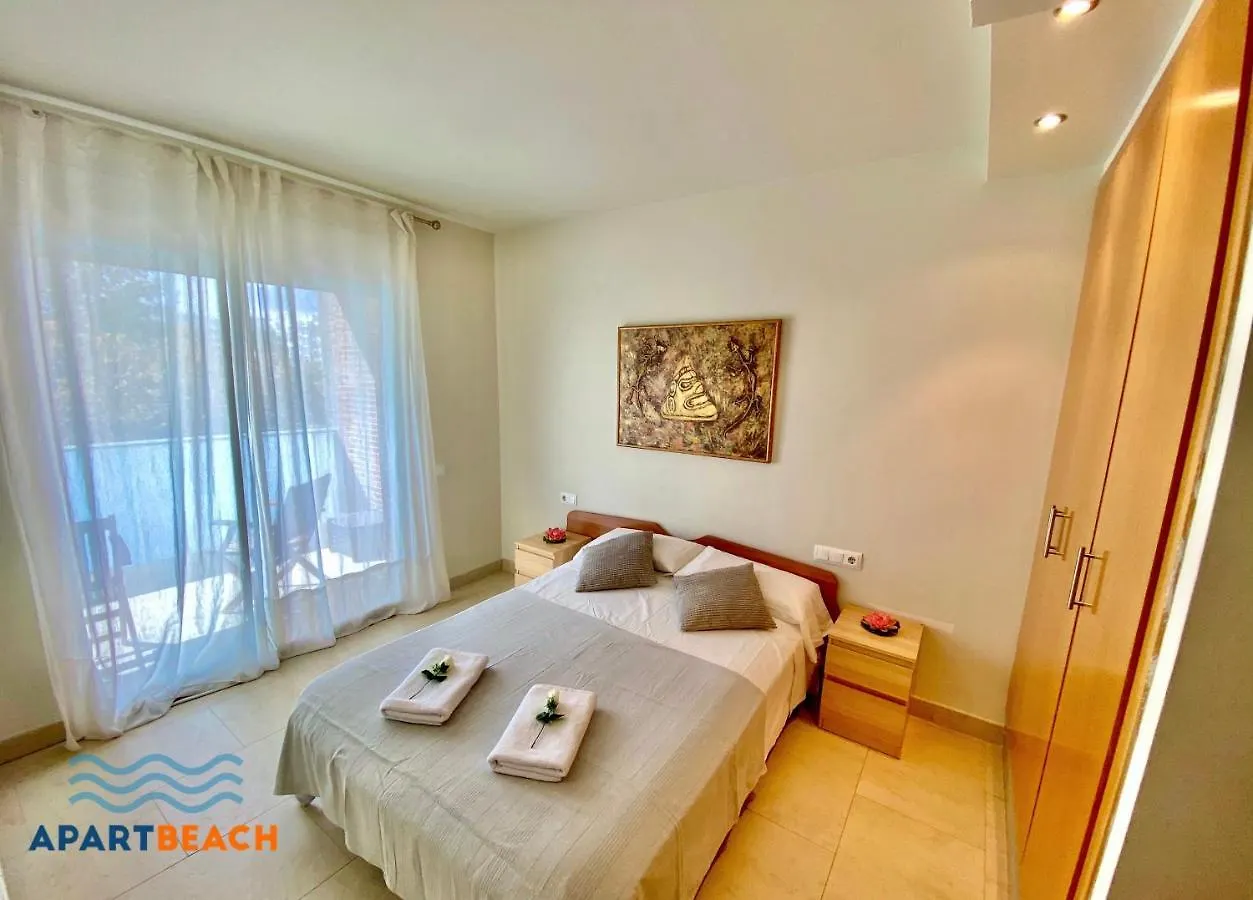 Apartment Apartbeach Aquaria Spa Climatizado Parking Y Centrico Salou Spain