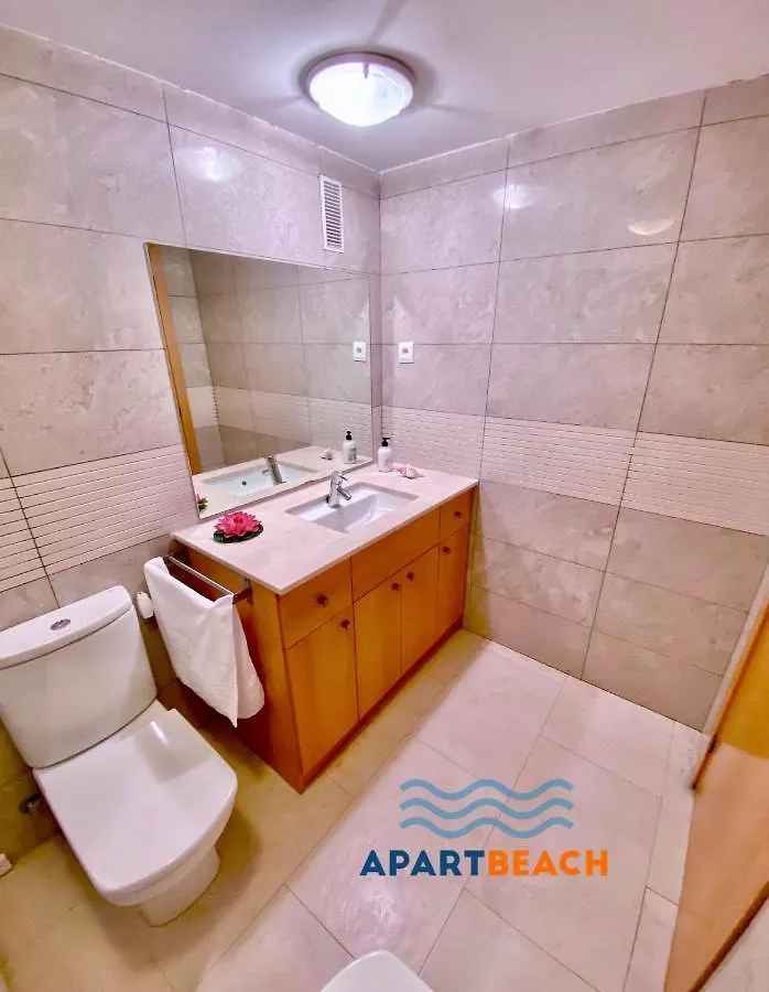 Apartbeach Aquaria Spa Climatizado Parking Y Centrico Salou Apartment
